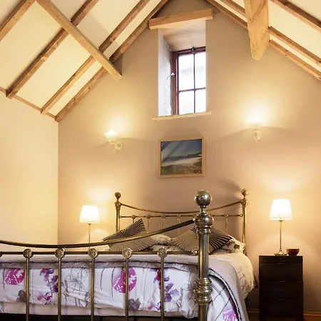 Sebright Cottage, Borrowby Farm * סטיית'ס