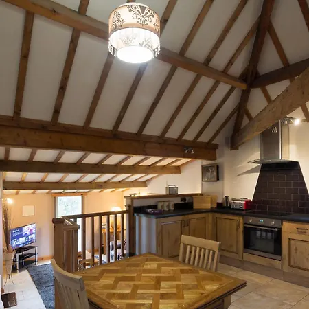 Sebright Cottage, Borrowby Farm