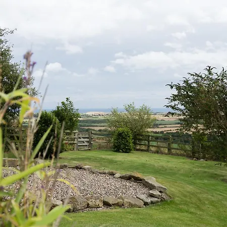 Sebright Cottage, Borrowby Farm *