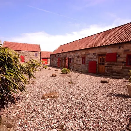 Sebright Cottage, Borrowby Farm * Staithes
