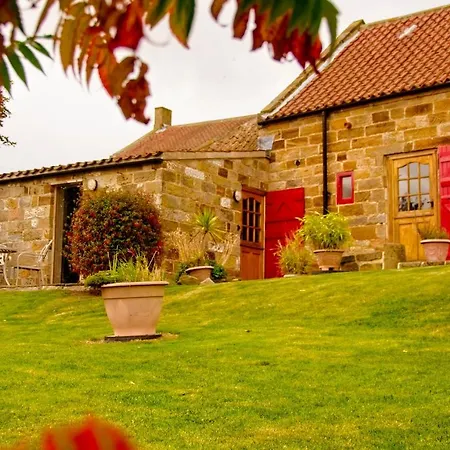 Sebright Cottage, Borrowby Farm Staithes