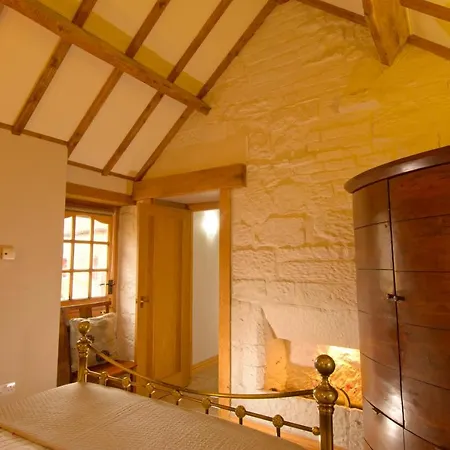 Holiday home Sebright Cottage, Borrowby Farm *