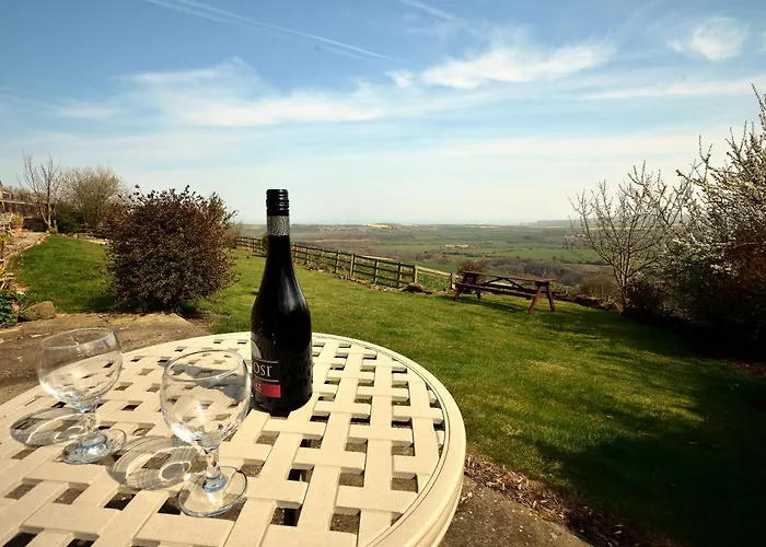 Semesterbostad Sebright Cottage, Borrowby Farm