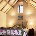 Sebright Cottage, Borrowby Farm * Staithes
